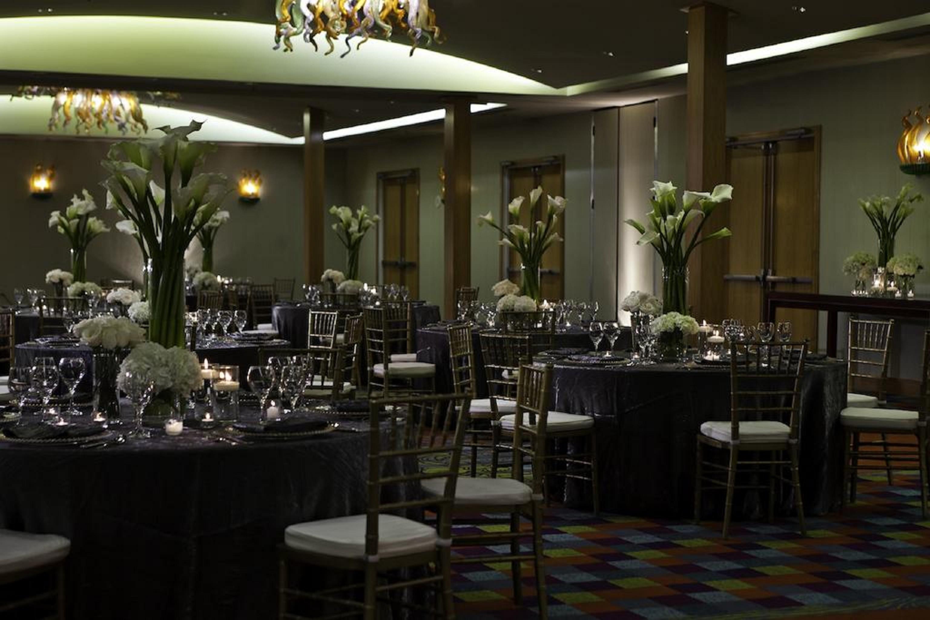 Renaissance New Orleans Pere Marquette French Quarter Area Hotel Экстерьер фото