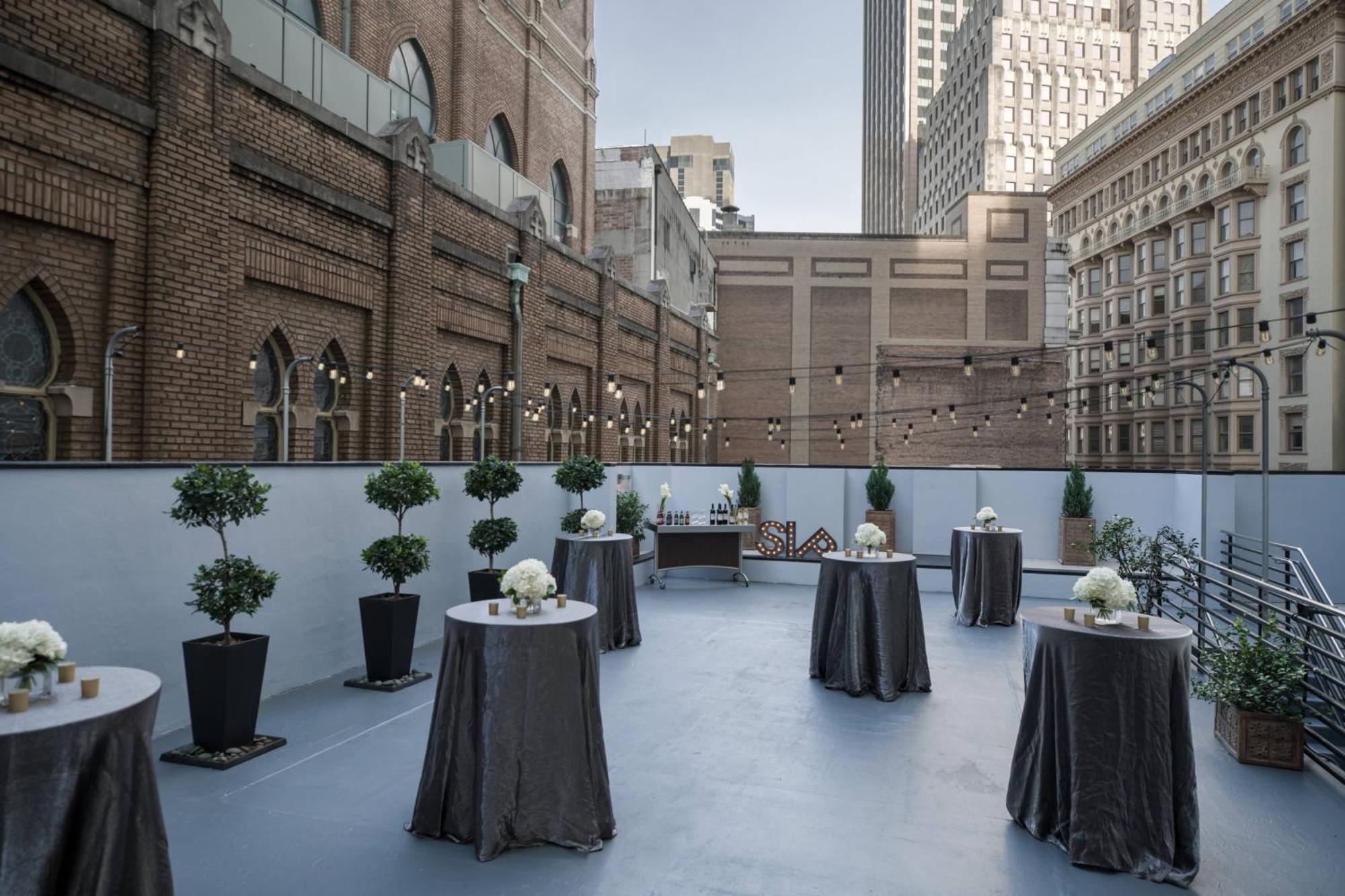 Renaissance New Orleans Pere Marquette French Quarter Area Hotel Экстерьер фото