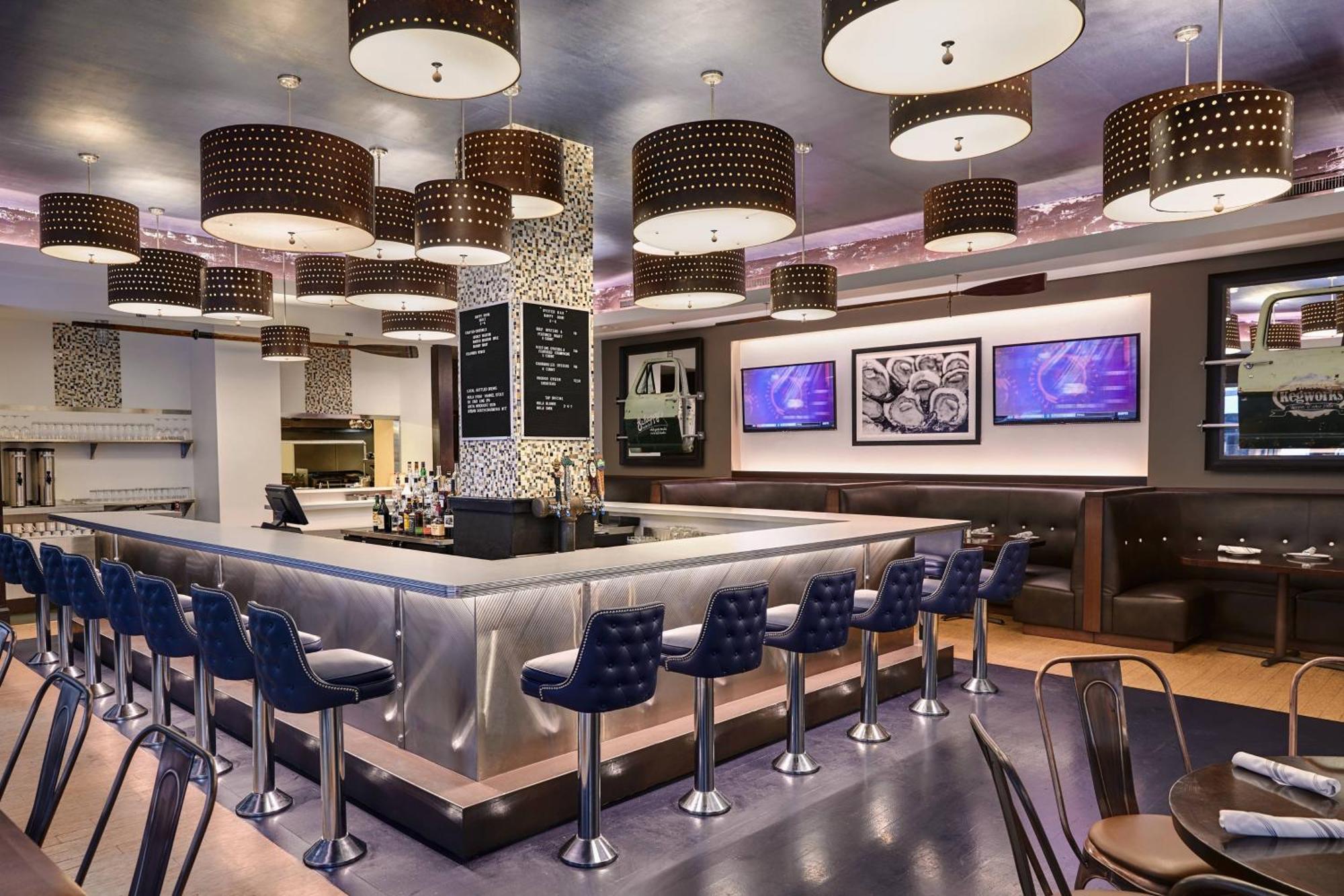 Renaissance New Orleans Pere Marquette French Quarter Area Hotel Экстерьер фото